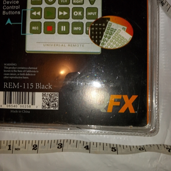 QFX Jumbo Universal Remote - Picture 2 of 6